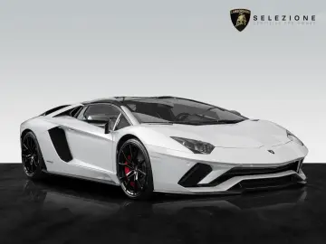 LAMBORGHINI Aventador S Roadster   Carbon Pack   1. Hand