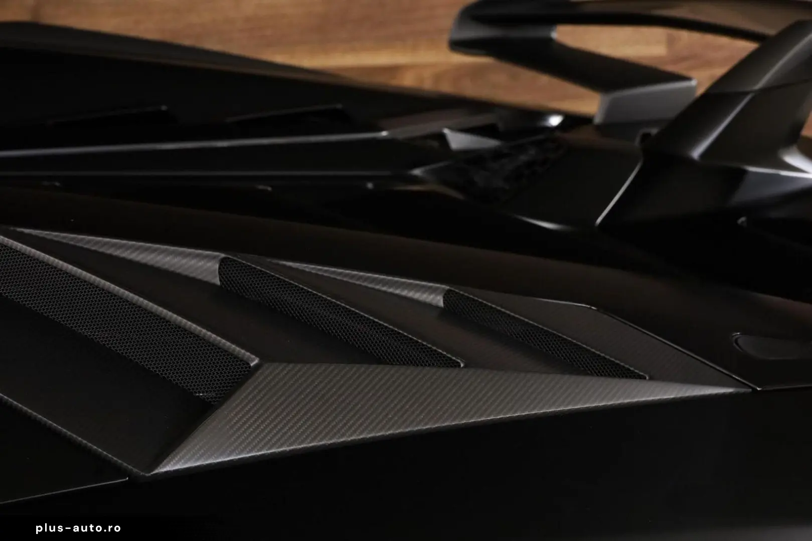 LAMBORGHINI Aventador 6.5 V12 SVJ Roadster Full Novitec XPEL