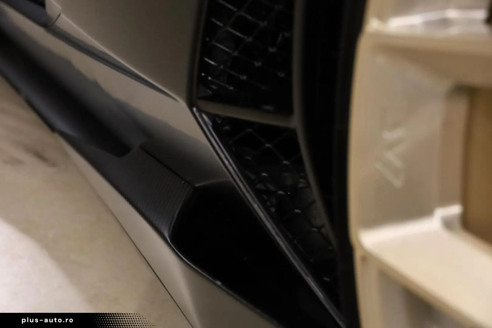 LAMBORGHINI Aventador 6.5 V12 SVJ Roadster Full Novitec XPEL