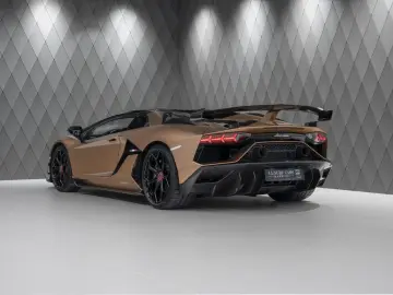LAMBORGHINI Aventador SVJ Roadster MATT GOLD CARBON WARRANTY