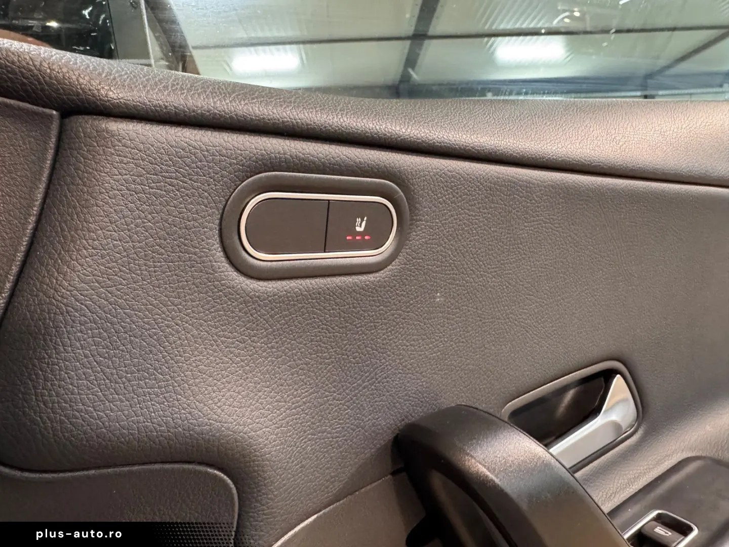 MERCEDES-BENZ CLA 180 d COUPE MBUX SPUR WIDE LED KAME 1.H