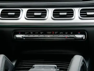 MERCEDES-BENZ GLE 400 d 4M Coupé AMG BURM DISTR HUD &hellip;