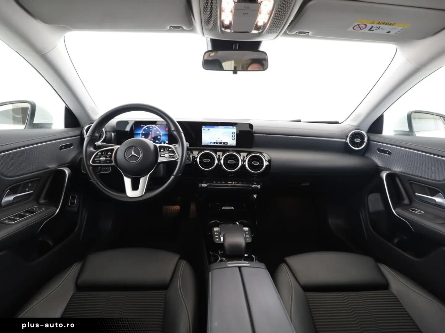 MERCEDES-BENZ CLA 180 Coupé PROGRESSIVE LED-TAG KAM Mbux