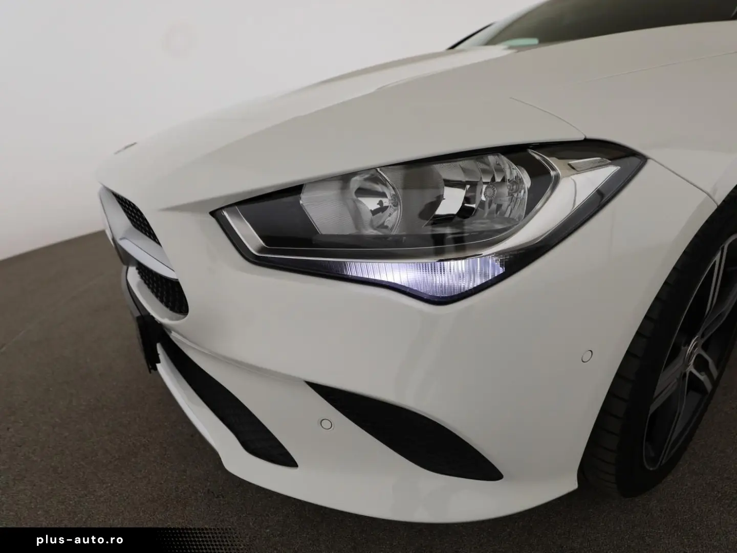 MERCEDES-BENZ CLA 180 Coupé PROGRESSIVE LED-TAG KAM Mbux