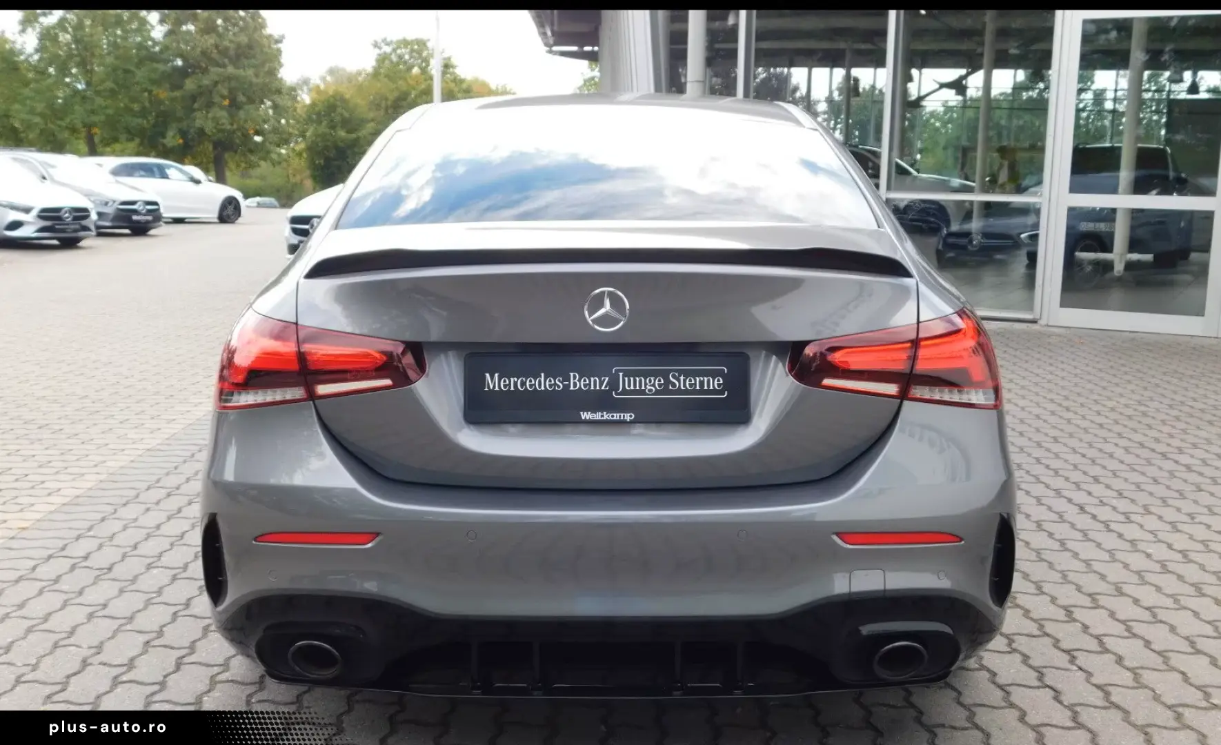 Mercedes-Benz AMG A 35 4MATIC Limousine Aero Pano