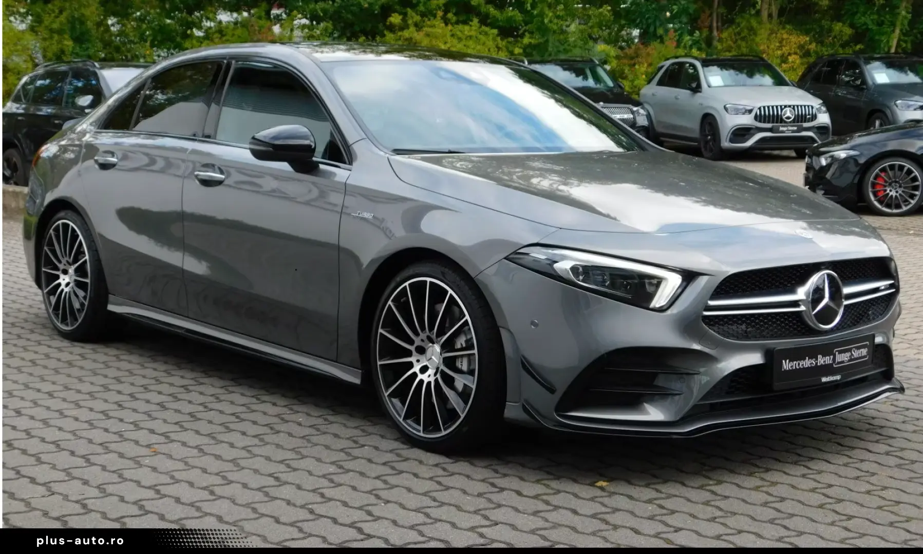 Mercedes-Benz AMG A 35 4MATIC Limousine Aero Pano