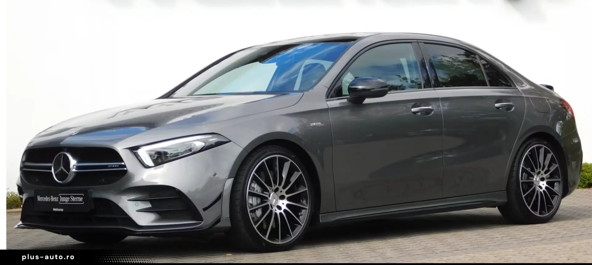 Mercedes-Benz AMG A 35 4MATIC Limousine Aero Pano