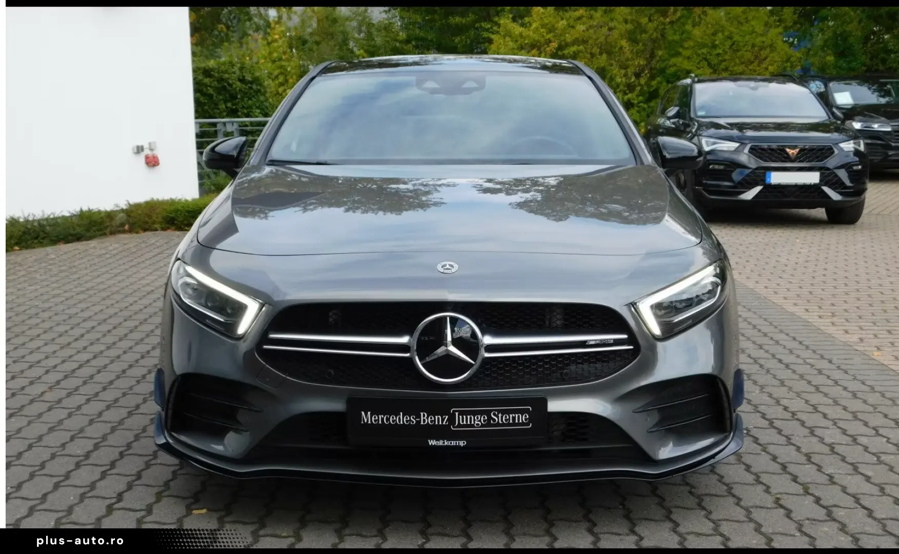 Mercedes-Benz AMG A 35 4MATIC Limousine Aero Pano