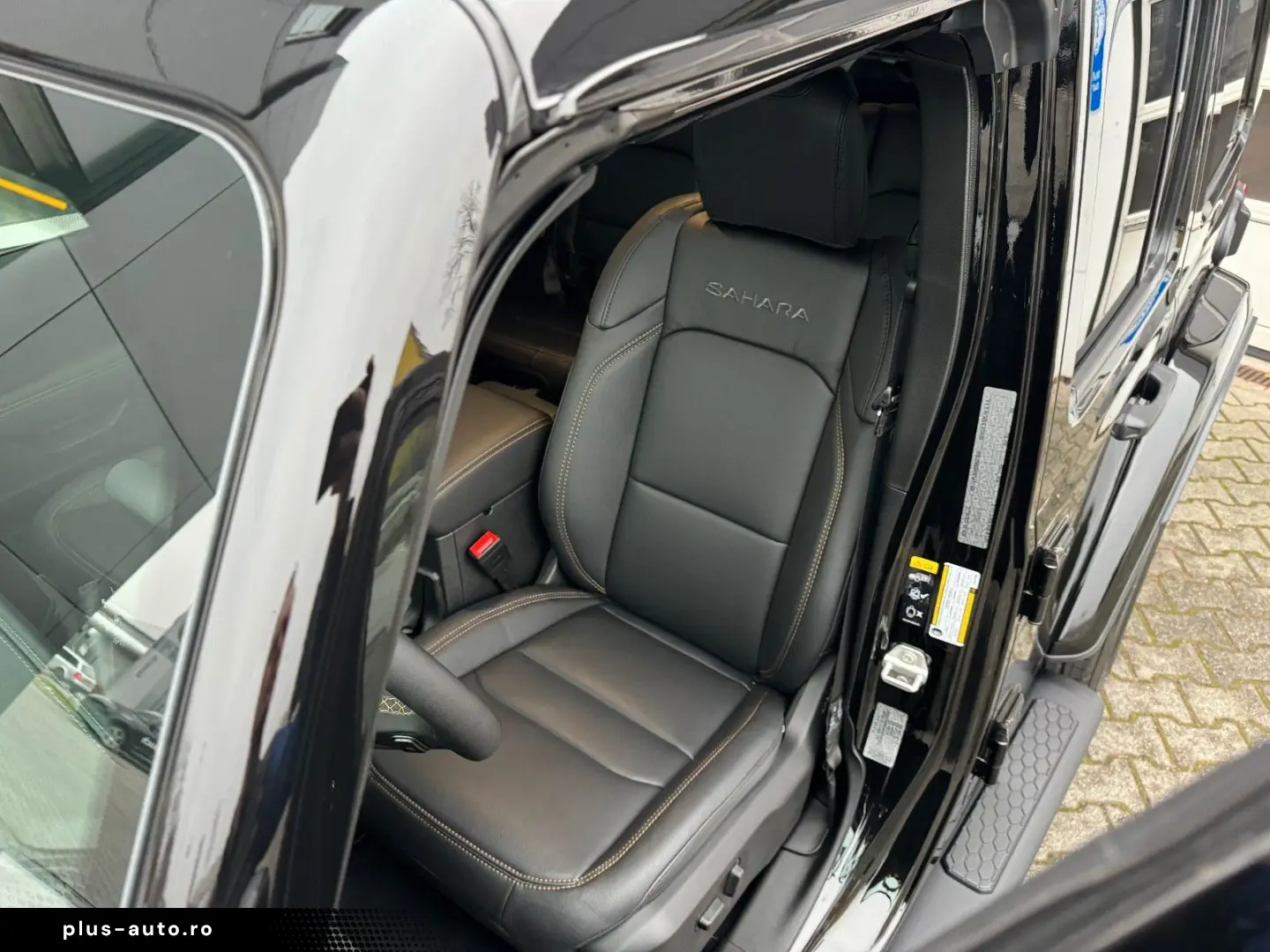 JEEP Wrangler Sahara 2.0 T-GDI Sky-One-Touch