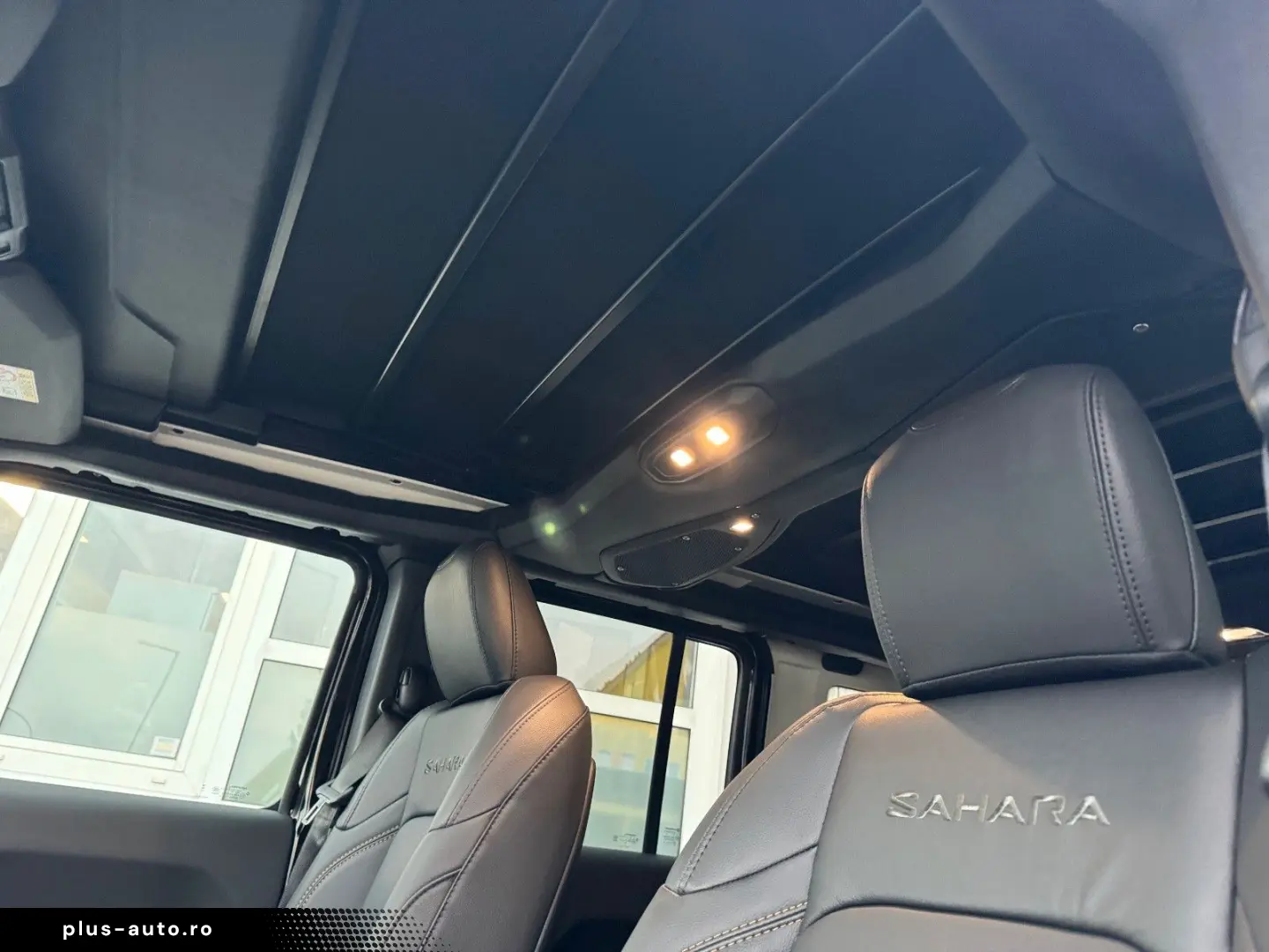 JEEP Wrangler Sahara 2.0 T-GDI Sky-One-Touch