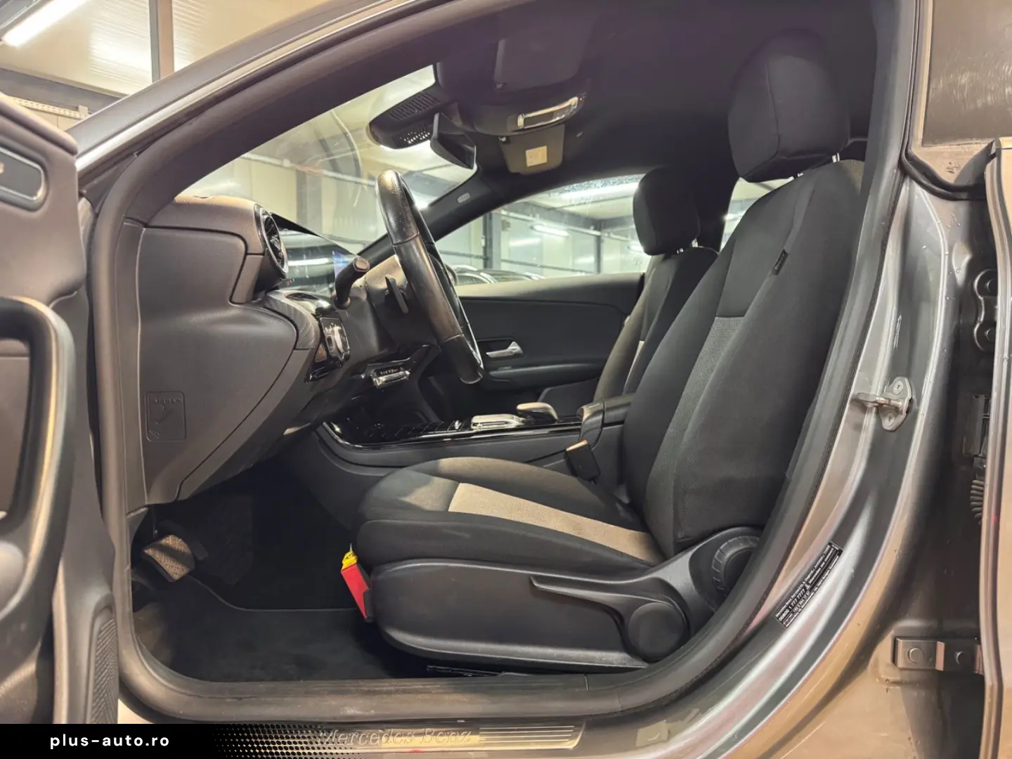 MERCEDES-BENZ CLA 200 d Coupe LED KAME MBUX PARK WIDE SPUR