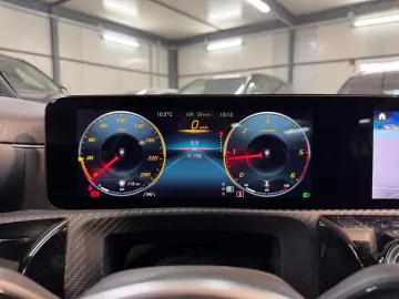 MERCEDES-BENZ CLA 200 d Coupe LED KAME MBUX PARK WIDE SPUR