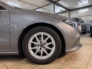 MERCEDES-BENZ CLA 200 d Coupe LED KAME MBUX PARK WIDE SPUR