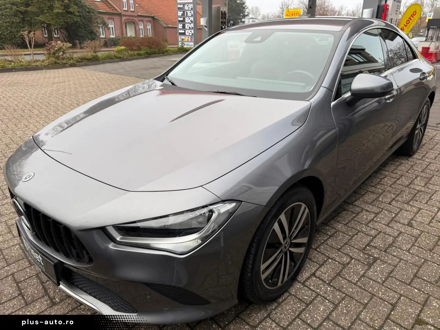 MERCEDES-BENZ CLA 180 Progressive Navi Kamera Telef GRA