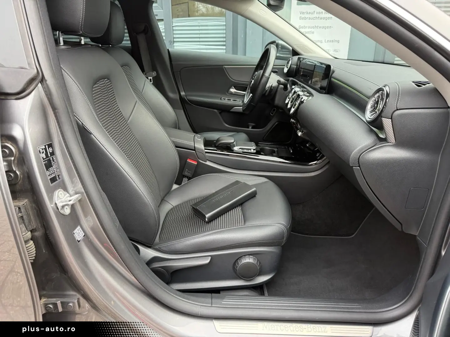 MERCEDES-BENZ CLA 180 Progressive Navi Kamera Telef GRA