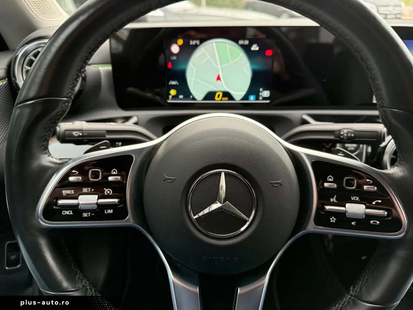 MERCEDES-BENZ CLA 180 Progressive Navi Kamera Telef GRA