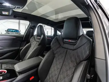 Audi A6 TDI quattro S-Line   Tech Pro   Edition One