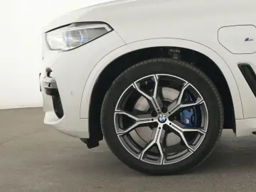 BMW X5 M-Sport 360 SkyLounge H&K ACC HUD