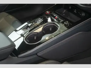 Audi A6 Limousine 2.0 TDI Quattro S Line