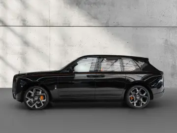Rolls-Royce Cullinan Series II Black Badge 2026