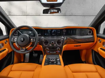 Rolls-Royce Cullinan Series II Black Badge 2026