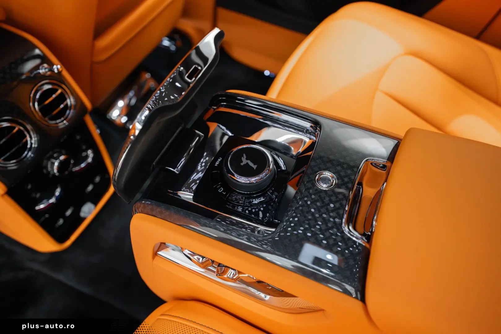 Rolls-Royce Cullinan Series II Black Badge 2026