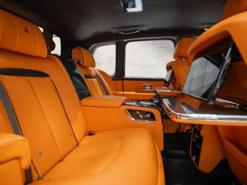 Rolls-Royce Cullinan Series II Black Badge 2026