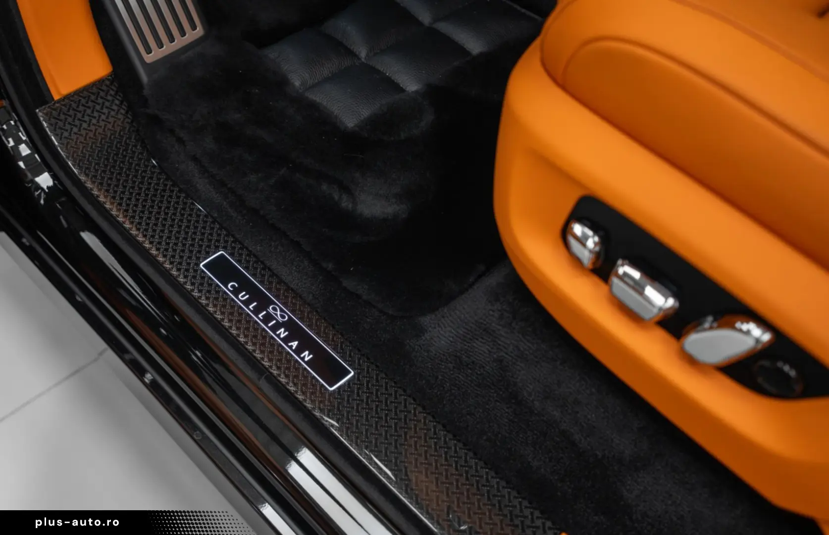 Rolls-Royce Cullinan Series II Black Badge 2026