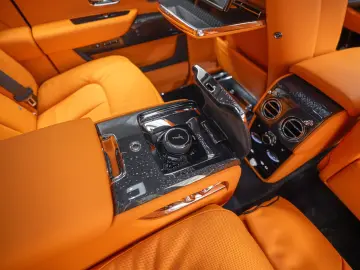 Rolls-Royce Cullinan Series II Black Badge 2026