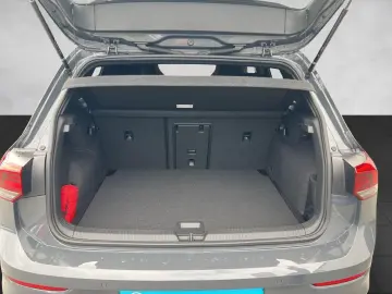 Volkswagen Golf VIII GTI 2.0 TSI DSG