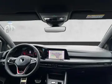 Volkswagen Golf VIII GTI 2.0 TSI DSG