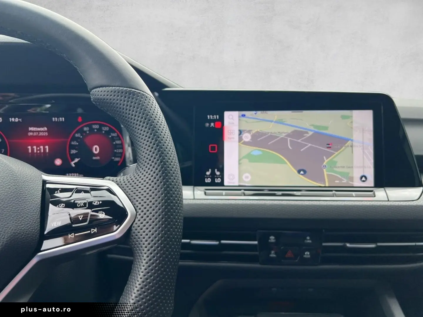 Volkswagen Golf VIII GTI 2.0 TSI DSG