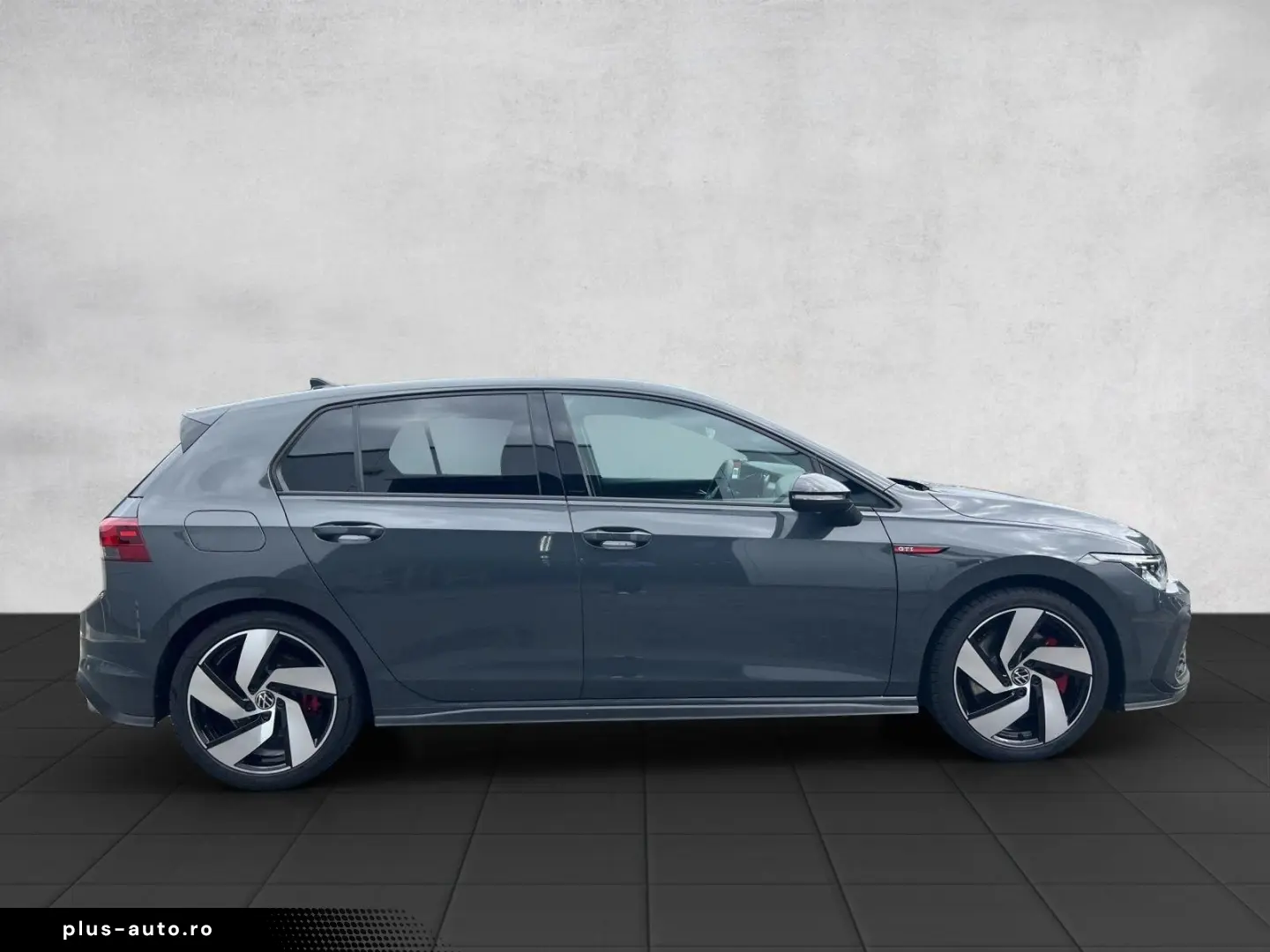 Volkswagen Golf VIII GTI 2.0 TSI DSG