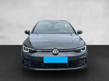 Volkswagen Golf VIII GTI 2.0 TSI DSG