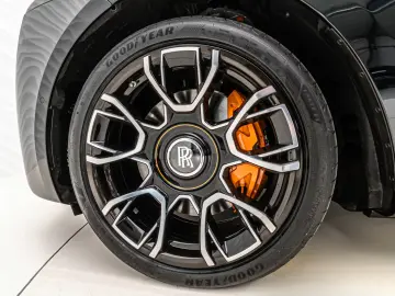 Rolls-Royce Ghost Black Badge Shooting Star Rear TV