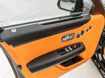 Rolls-Royce Ghost Black Badge Shooting Star Rear TV