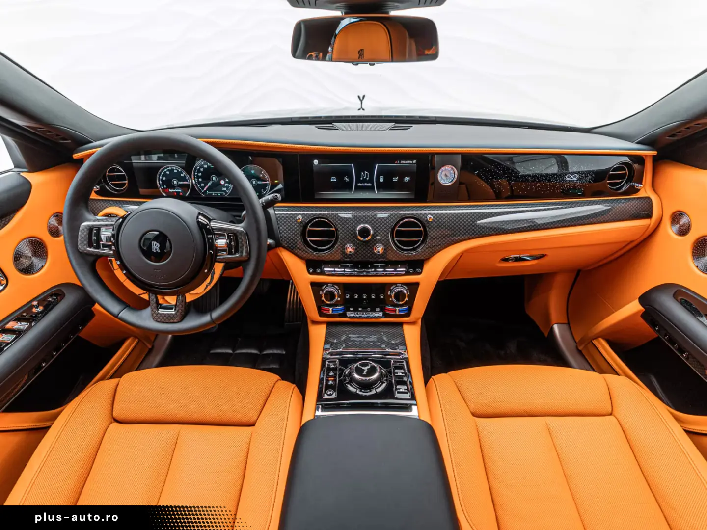 Rolls-Royce Ghost Black Badge Shooting Star Rear TV