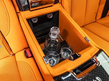 Rolls-Royce Ghost Black Badge Shooting Star Rear TV