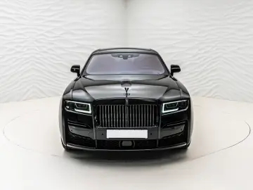 Rolls-Royce Ghost Black Badge Shooting Star Rear TV