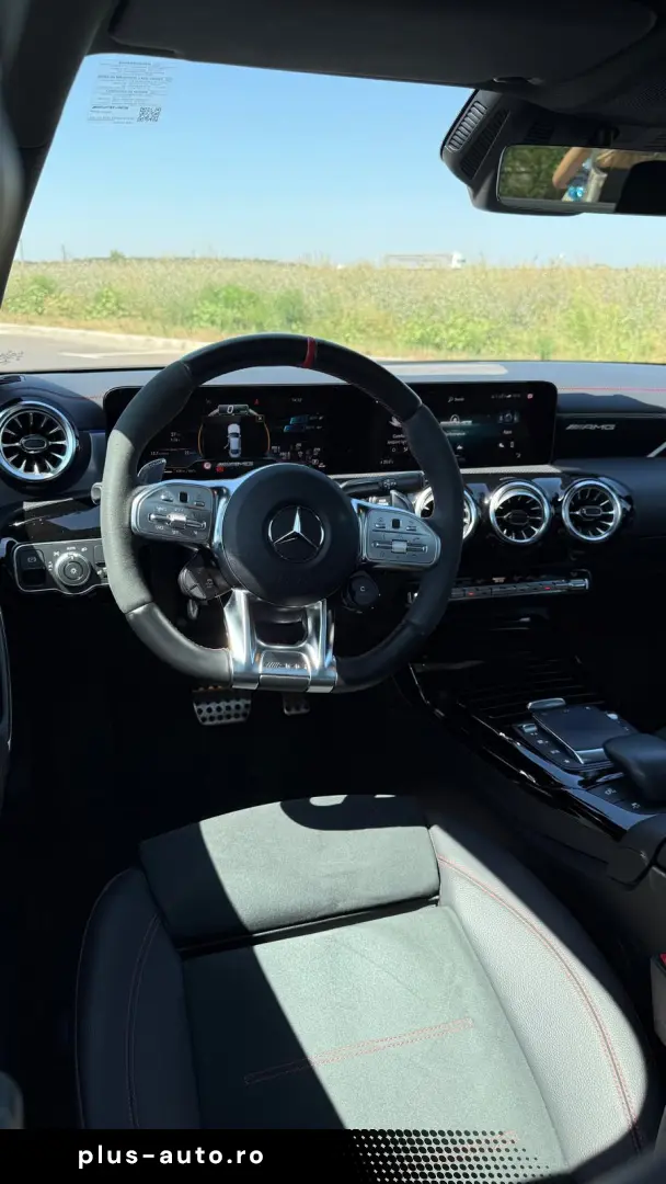 Mercedes-Benz CLA 35 AMG