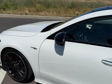 Mercedes-Benz CLA 35 AMG