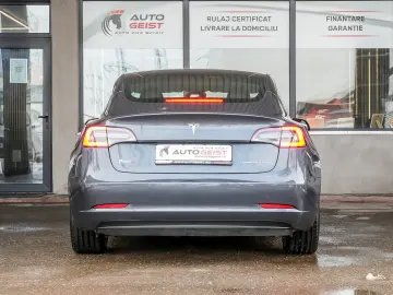 TESLA MODEL 3 LONG RANGE DUAL MOTOR 4×4