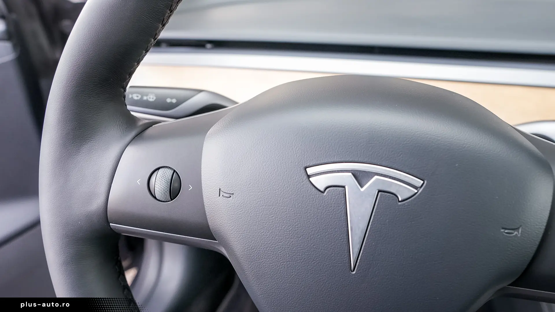 TESLA MODEL 3 LONG RANGE DUAL MOTOR 4×4