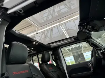 JEEP Wrangler 2.0 Sky One Rubicon Brute Look   Carbon