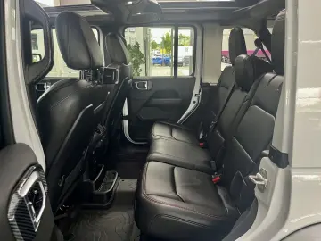 JEEP Wrangler 2.0 Sky One Rubicon Brute Look   Carbon