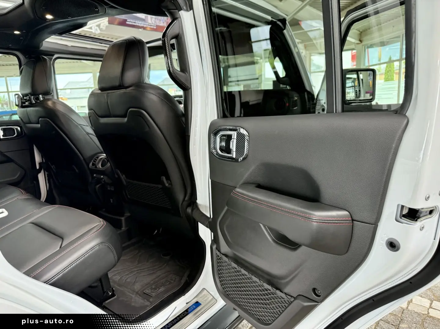 JEEP Wrangler 2.0 Sky One Rubicon Brute Look   Carbon