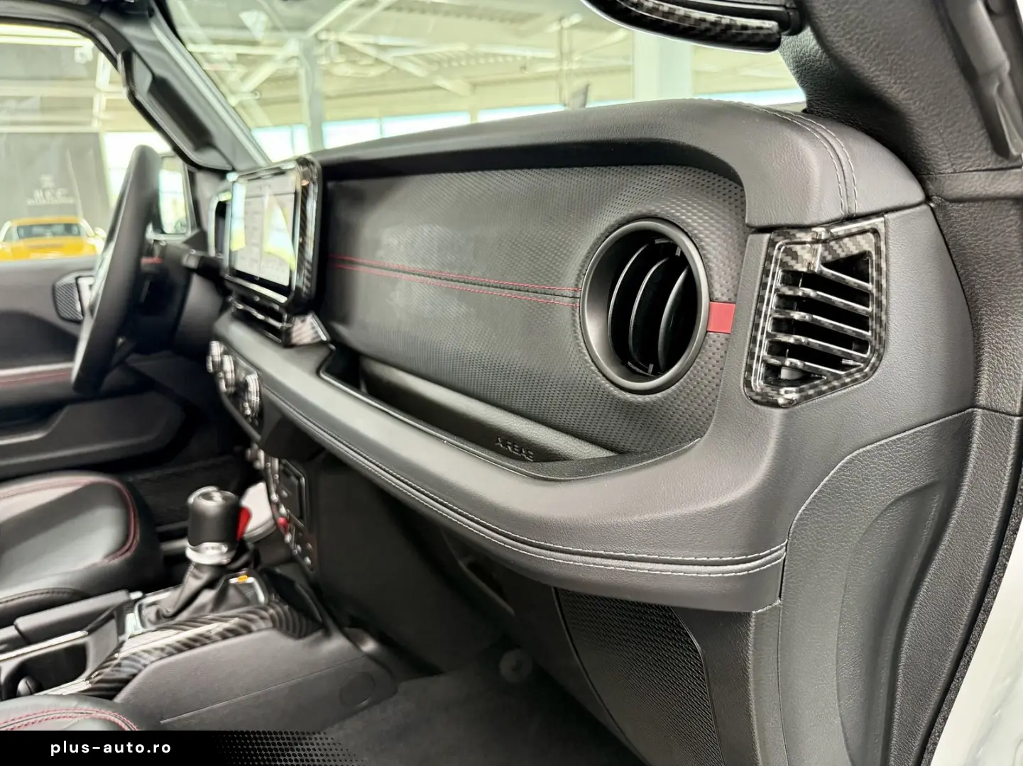 JEEP Wrangler 2.0 Sky One Rubicon Brute Look   Carbon