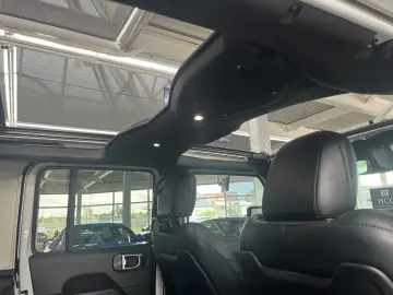 JEEP Wrangler 2.0 Sky One Rubicon Brute Look   Carbon