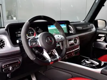 Mercedes-Benz Clasa G 63 AMG