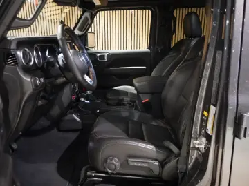 JEEP Wrangler Unlimited 392 Rubicon 6.4 V8 MwSt Top